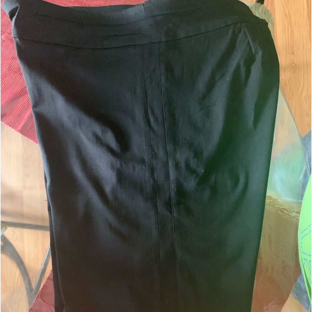 Bundle: Avenue Capri Size 14 & IZOD Golf Shorts Size 12